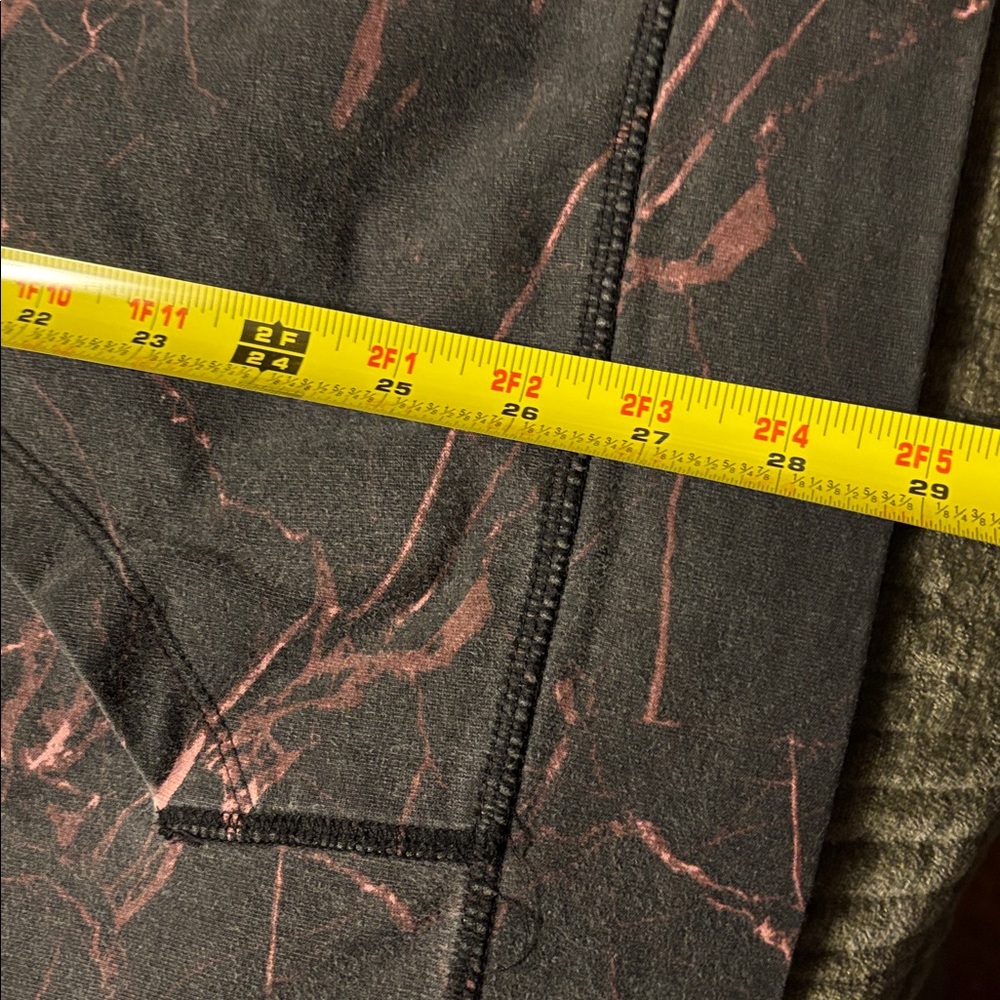 Torrid Everyday Fleece Black and Maroon Marble Active Hoodie Size 3 (22/24) - Picture 13 of 15